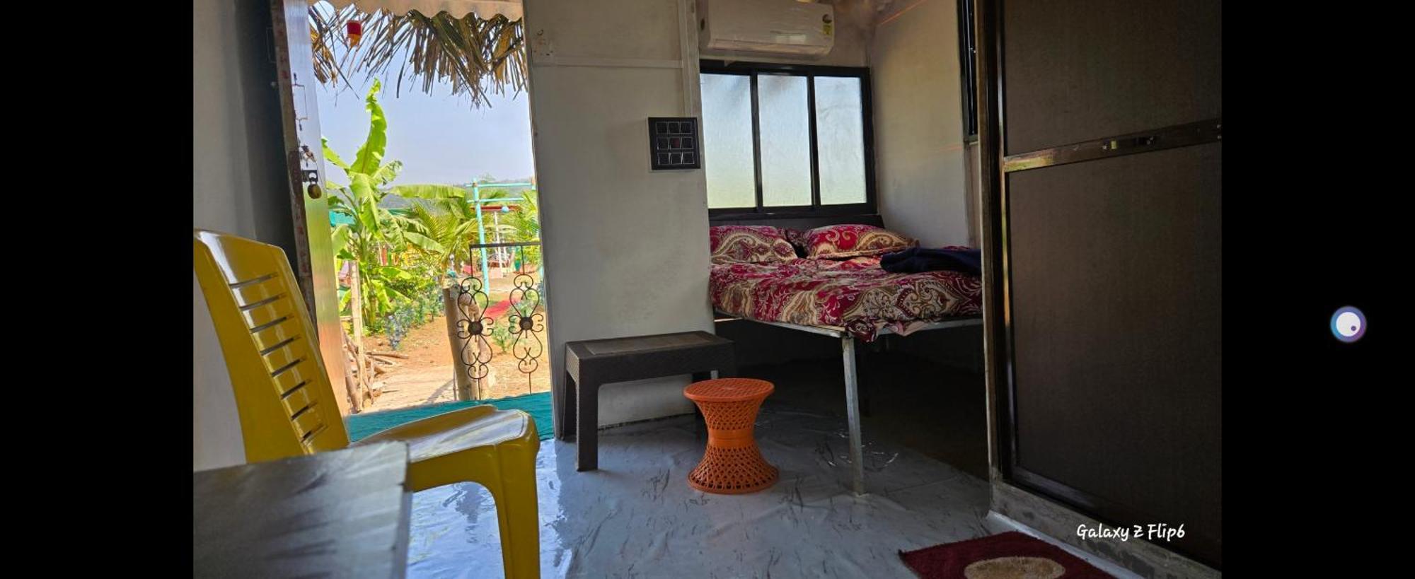 Harihareshwar Sea Touch Beach Resort מראה חיצוני תמונה